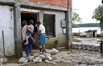  Rehabilitacija kuća zasnovana na potrebama socijalno ugroženih porodica koje su bile pogođene poplavama u Srbiji