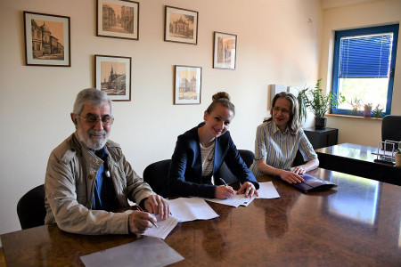 Potpisivanje ugovora EHO i Centar za regionalizam